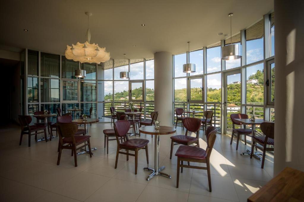 Sky Hotel شكودر المظهر الخارجي الصورة