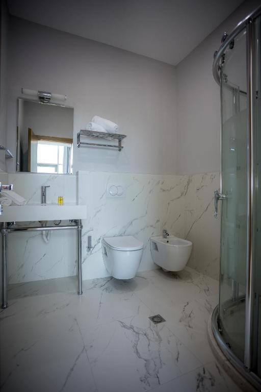 Sky Hotel شكودر المظهر الخارجي الصورة
